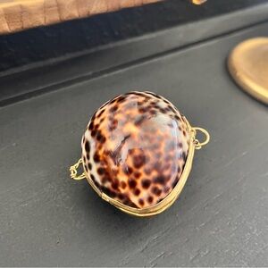 SALE!!Tom Ford Solid Perfume Shell